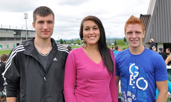 Rapha&euml;l Belisle, Chantal Gagnon et Samuel C&ocirc;t&eacute;, &eacute;tudiants en enseignement en &eacute;ducation physique et &agrave; la sant&eacute; ont particip&eacute; au Cours Int&eacute;gration et r&eacute;ussite universitaire du 22 au 24 ao&ucirc;t.