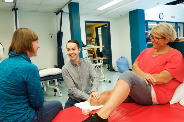 Pour Annie Carrier, outiller le personnel professionnel &agrave; agir en tant qu&rsquo;agent de changement, c&rsquo;est une des fa&ccedil;ons de l'aider &agrave; retrouver un sens &agrave; ce qu&rsquo;il fait au quotidien.
