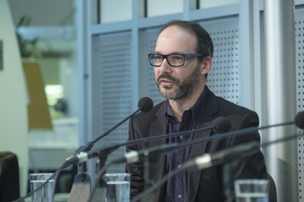 Alain M&eacute;lan&ccedil;on, conseiller en communication et charg&eacute; de cours &agrave; l&rsquo;UdeS