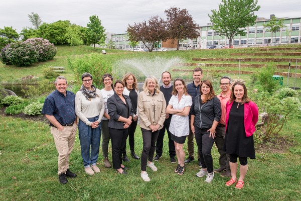 L'&eacute;quipe&nbsp;de collaboratrices et collaborateurs en d&eacute;veloppement durable est bien fi&egrave;re du bilan DD 2018-2022, dont le succ&egrave;s repose sur l'engagement et la collaboration de toute la communaut&eacute; universitaire.