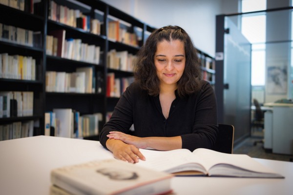 Malgr&eacute; la distance g&eacute;ographique qui la s&eacute;parait de sa famille, &Eacute;lise s'est sentie bien entour&eacute;e tout au long de ses &eacute;tudes.