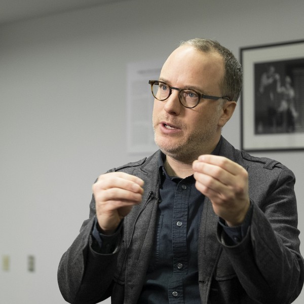 Pour le Pr L&eacute;pine, en mati&egrave;re d'arts et de culture,&nbsp;il faut penser &agrave; l&rsquo;exp&eacute;rience sensible d&rsquo;abord, qui sollicite tous les sens, et ce, bien au-del&agrave; d&rsquo;un &eacute;cran d&rsquo;ordinateur.