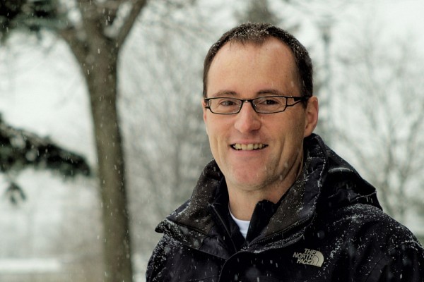 Le professeur Sylvain Turcotte s'int&eacute;resse notamment &agrave; la promotion des saines habitudes de vie chez les jeunes.