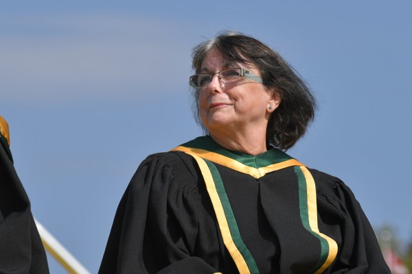 C&eacute;cile Michaud, professeure &eacute;m&eacute;rite en m&eacute;decine et sciences de la sant&eacute;