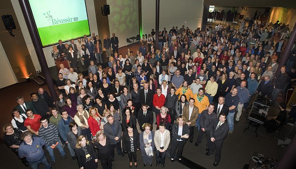 Plusieurs membres de la communaut&eacute; universitaire ont assist&eacute; au d&eacute;voilement du plan strat&eacute;gique, le 30 septembre.