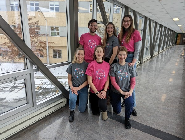 Les membres &eacute;tudiants du projet communautaire Parlons Sexe