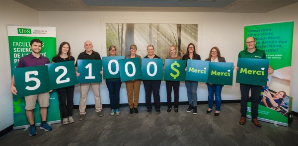 Le d&eacute;voilement des r&eacute;sultats de la campagne interne avec la participation de personnes donatrices.