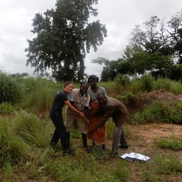Des projets de stage ou mission internationale, humanitaire et communautaire, comme celui du&nbsp;Groupe de collaboration internationale de l&rsquo;Universit&eacute; de Sherbrooke (GCIUS) au Ghana, peuvent recevoir un financement du FAEE.