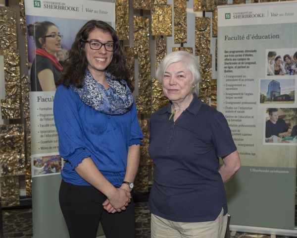 Marianne Durocher, r&eacute;cipiendaire de la bourse Ginette et Serge Racicot pour le projet Psychoed Sans Fronti&egrave;res, en compagnie de la donatrice Ginette Racicot.